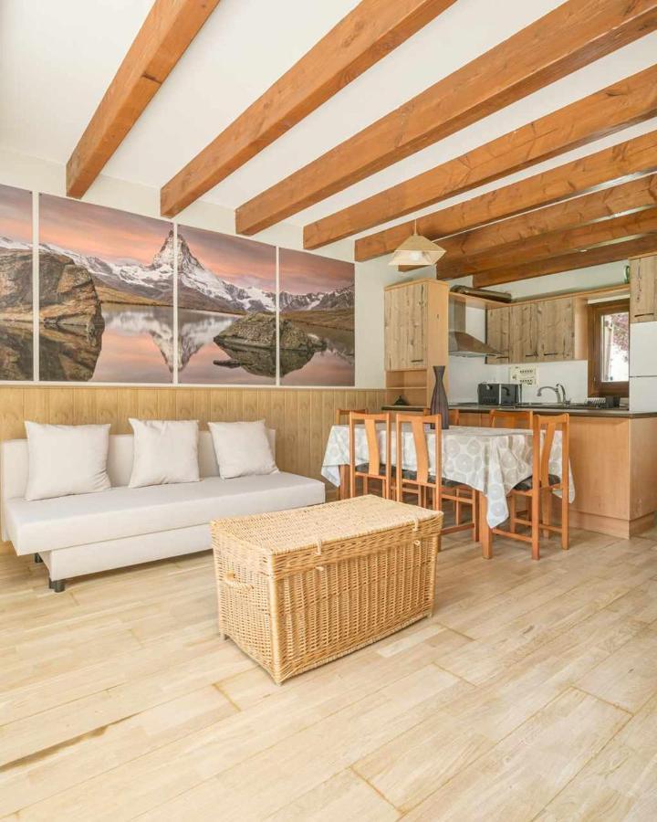 Casa Los Altos De Santiago Villanúa Dış mekan fotoğraf